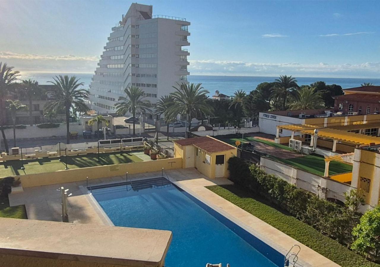 Apartment Sea Views Don Gustavo Benalmadena